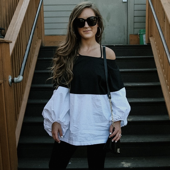 Chicwish Tops - Black and White Blouse Chicwish Tops - Black and White Blouse
